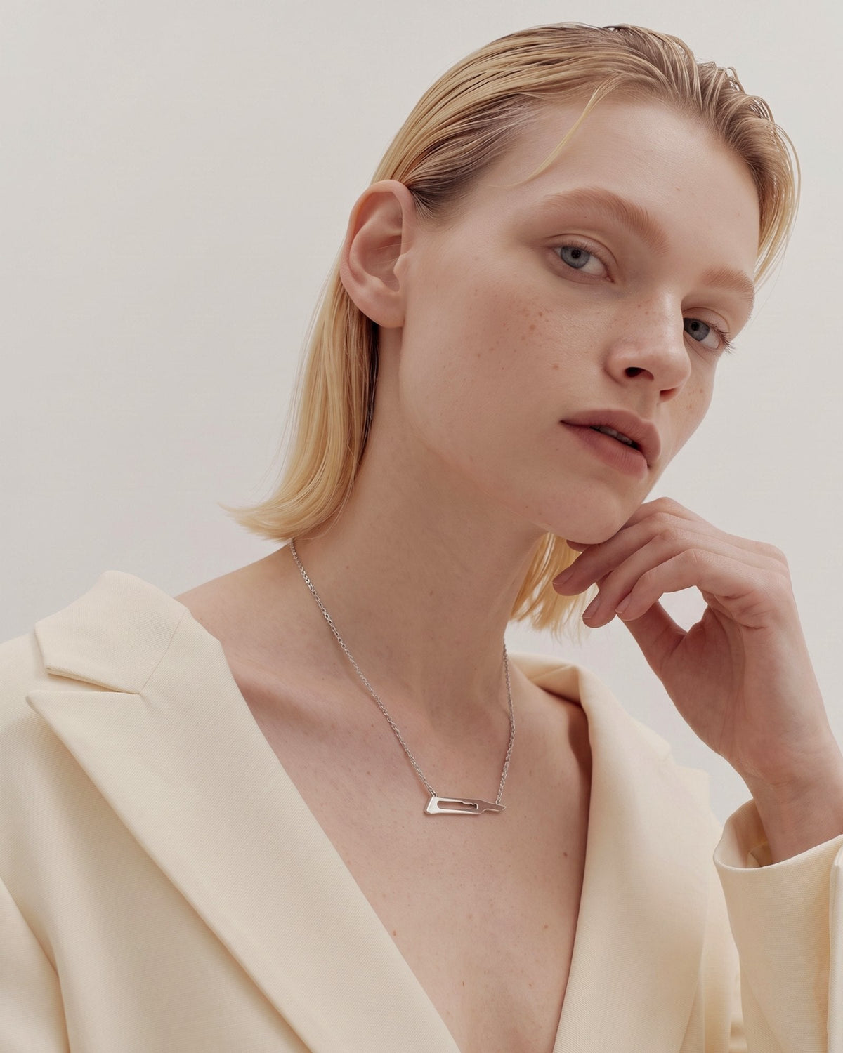 The Kiran sterling silver No15C scalpel necklace by House of Rednam