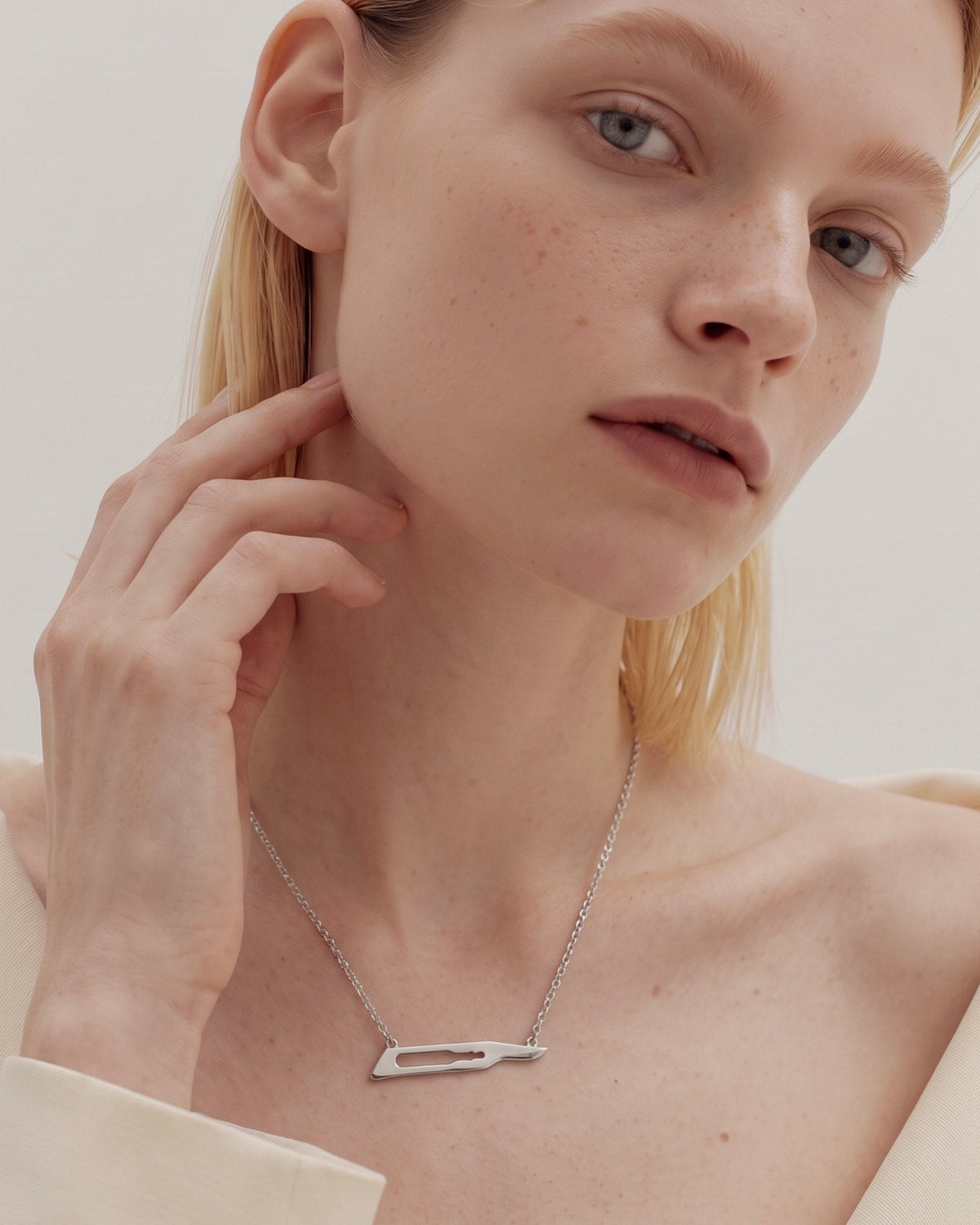 The Kiran sterling silver No15C scalpel necklace by House of Rednam